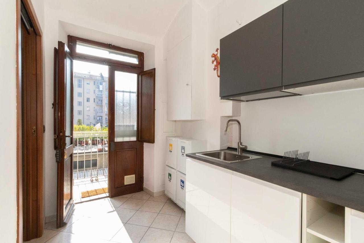 Colourful Flat San Donato Appartement Turijn Buitenkant foto