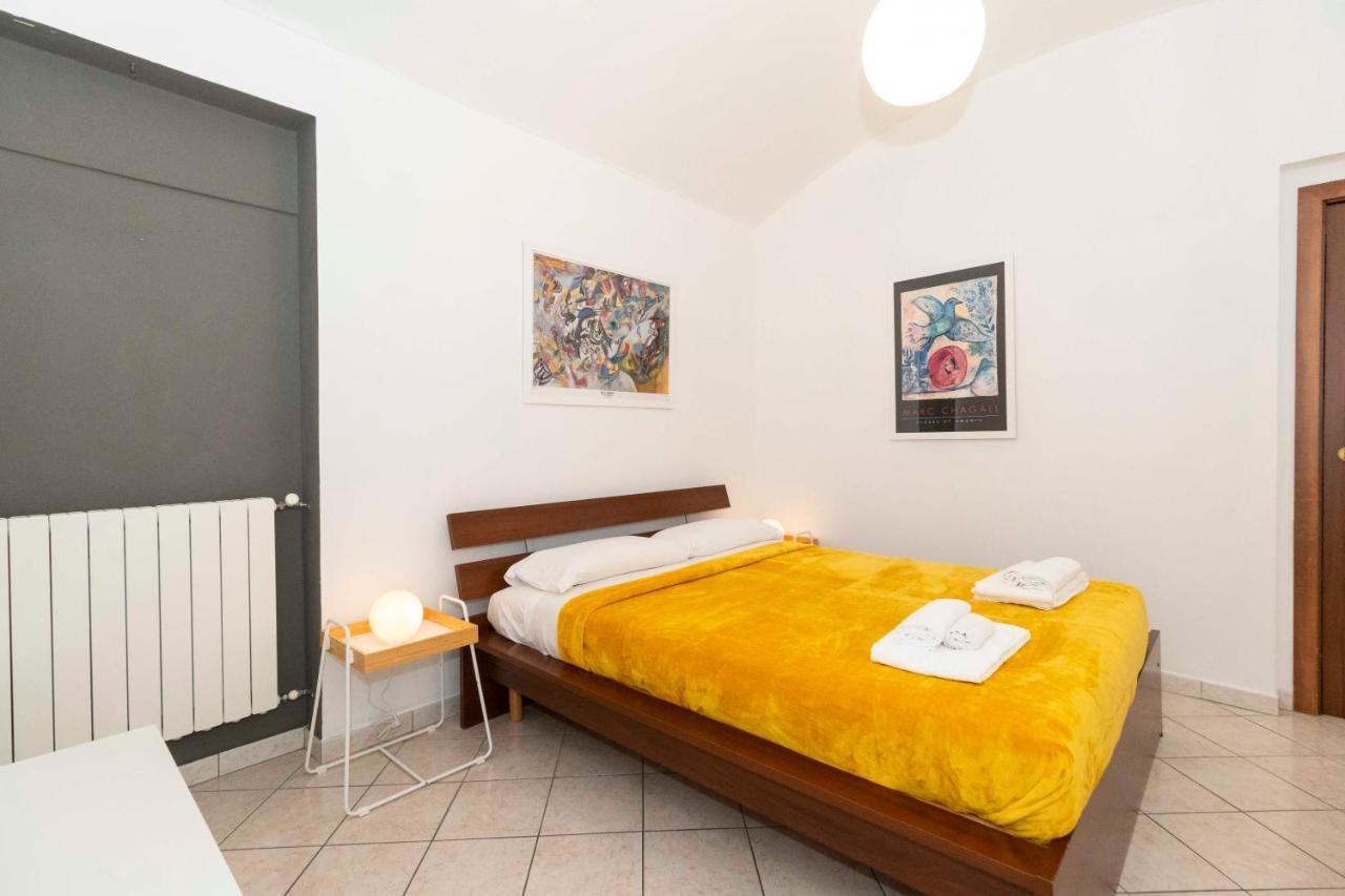 Colourful Flat San Donato Appartement Turijn Buitenkant foto