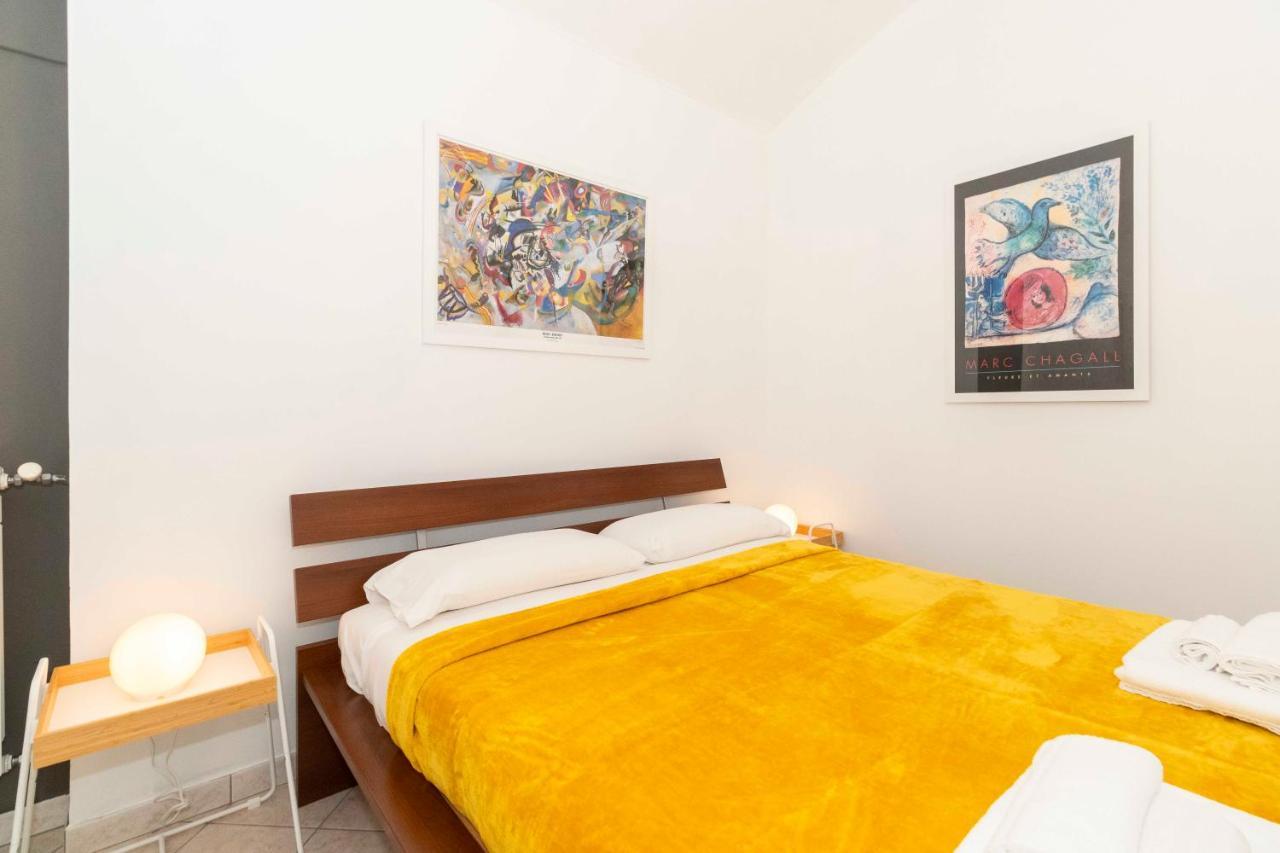 Colourful Flat San Donato Appartement Turijn Buitenkant foto